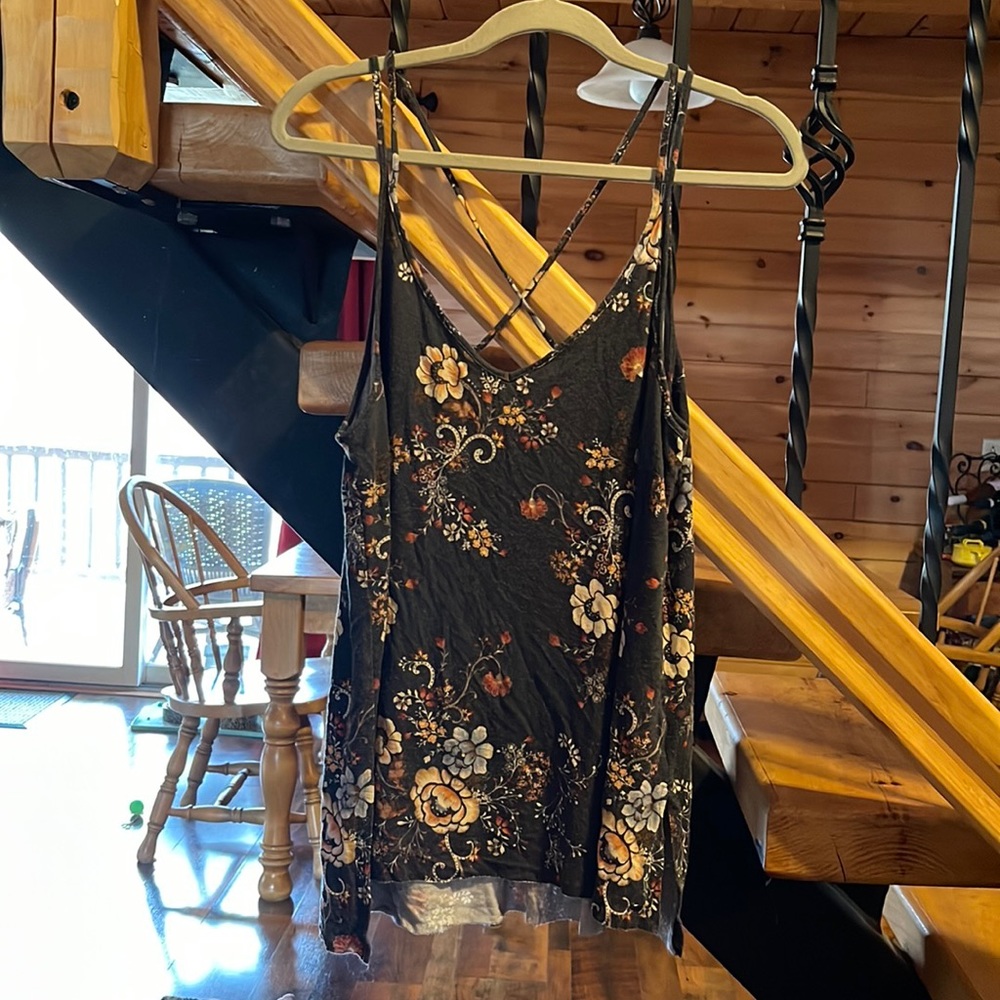American Eagle Outfitters High Low Tank Top